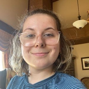 Meet your Posher, Alex-Sandrine